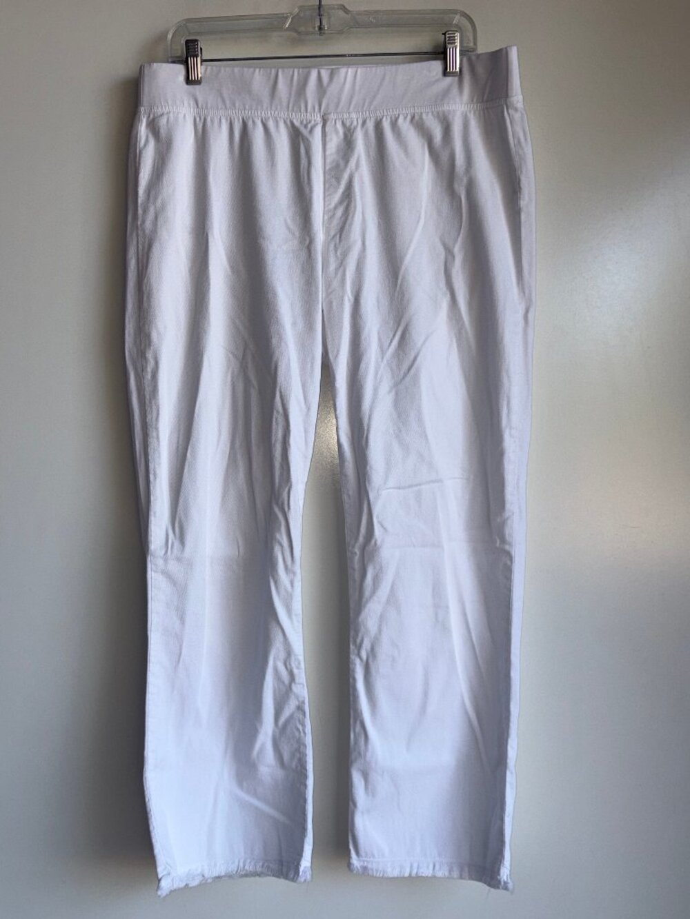 XCVI Wearables Cropped Pants Size Large White